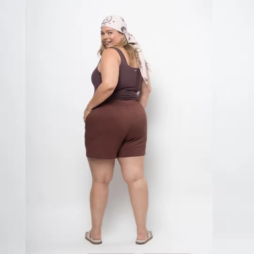 Alternative view of Shorts Feminino Tecido Plus Size Ref MR2061 Marrom