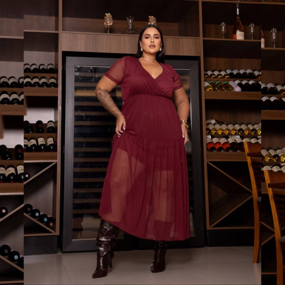 Vestido Mid Plus Size Manga Curta Ref 116920 Vinho