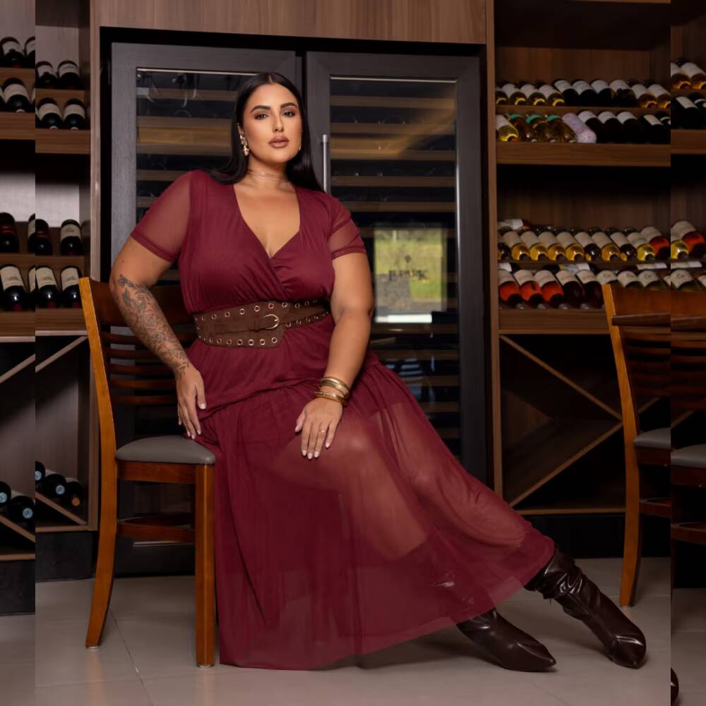 Alternative view of Vestido Mid Plus Size Manga Curta Ref 116920 Vinho