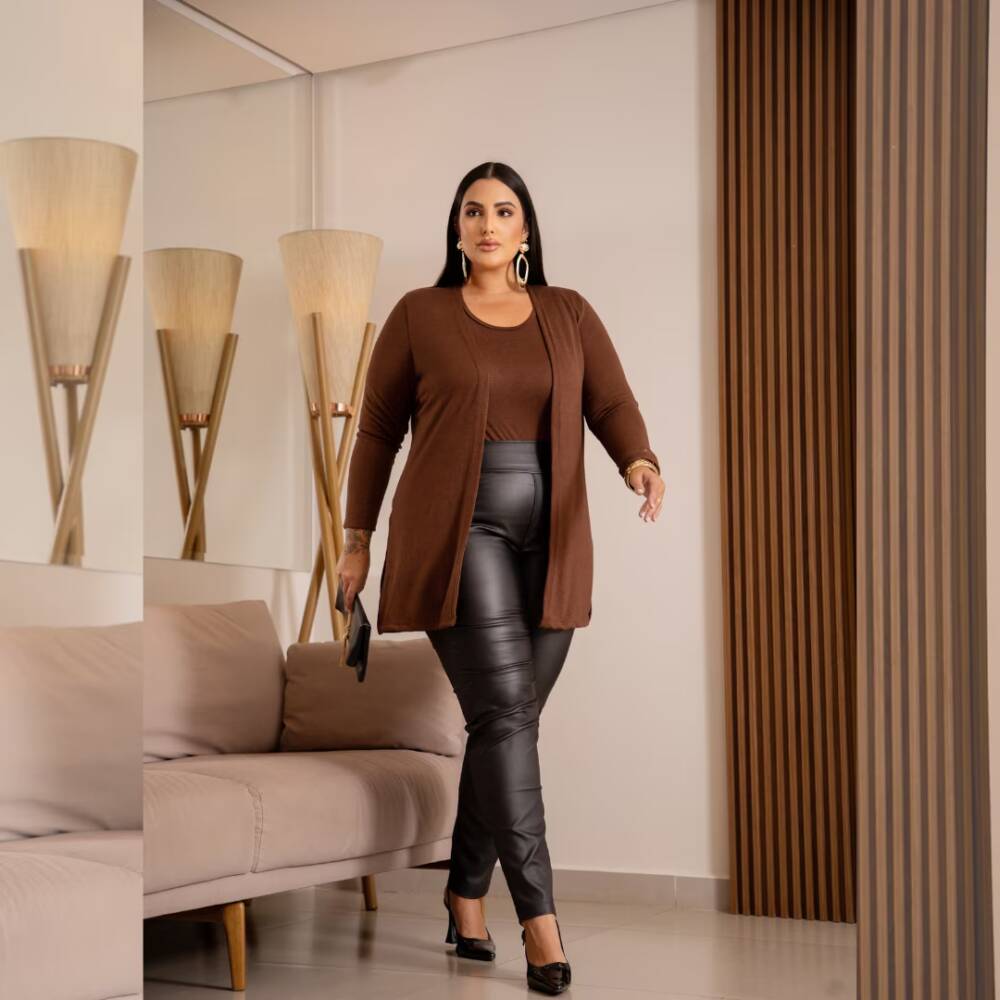 Alternative view of Twin Set Regata + Cardigã Plus Size Ref 184506 Marrom