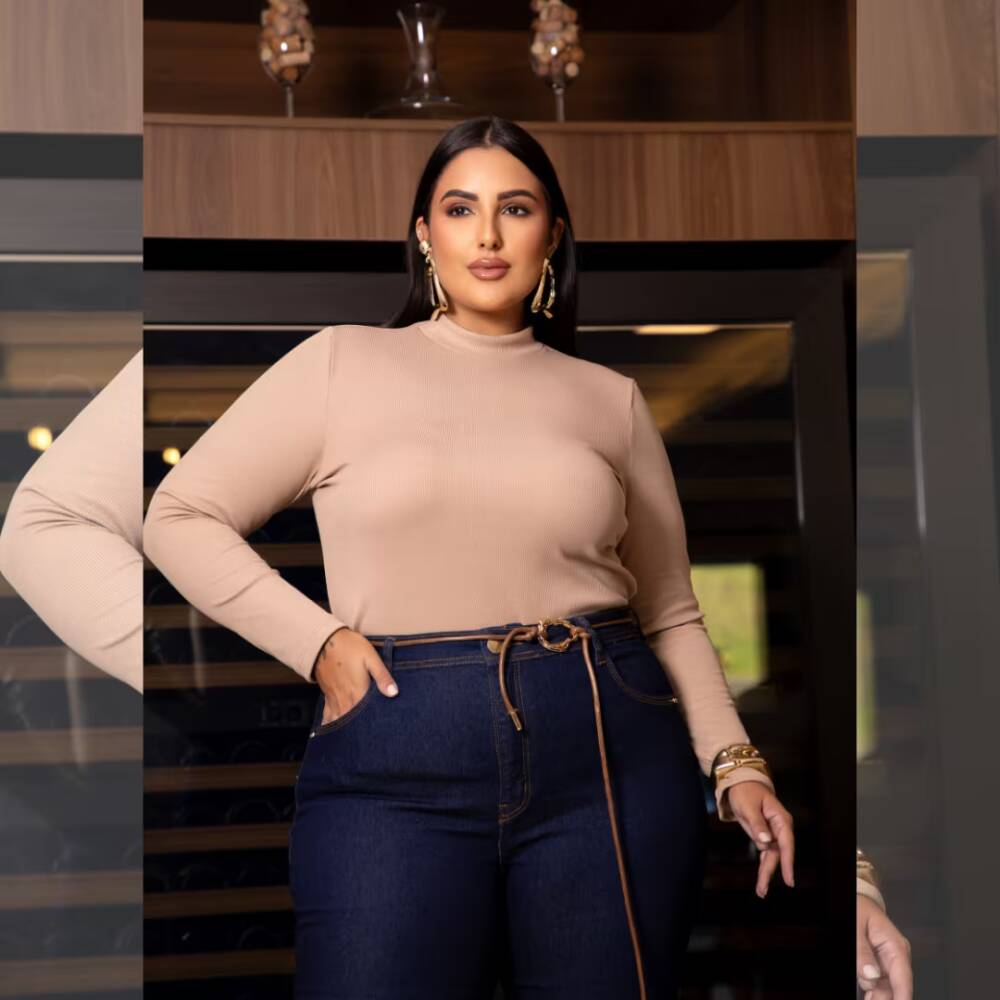 Alternative view of Blusa Plus Size Manga Longa Ref 207030 Bege