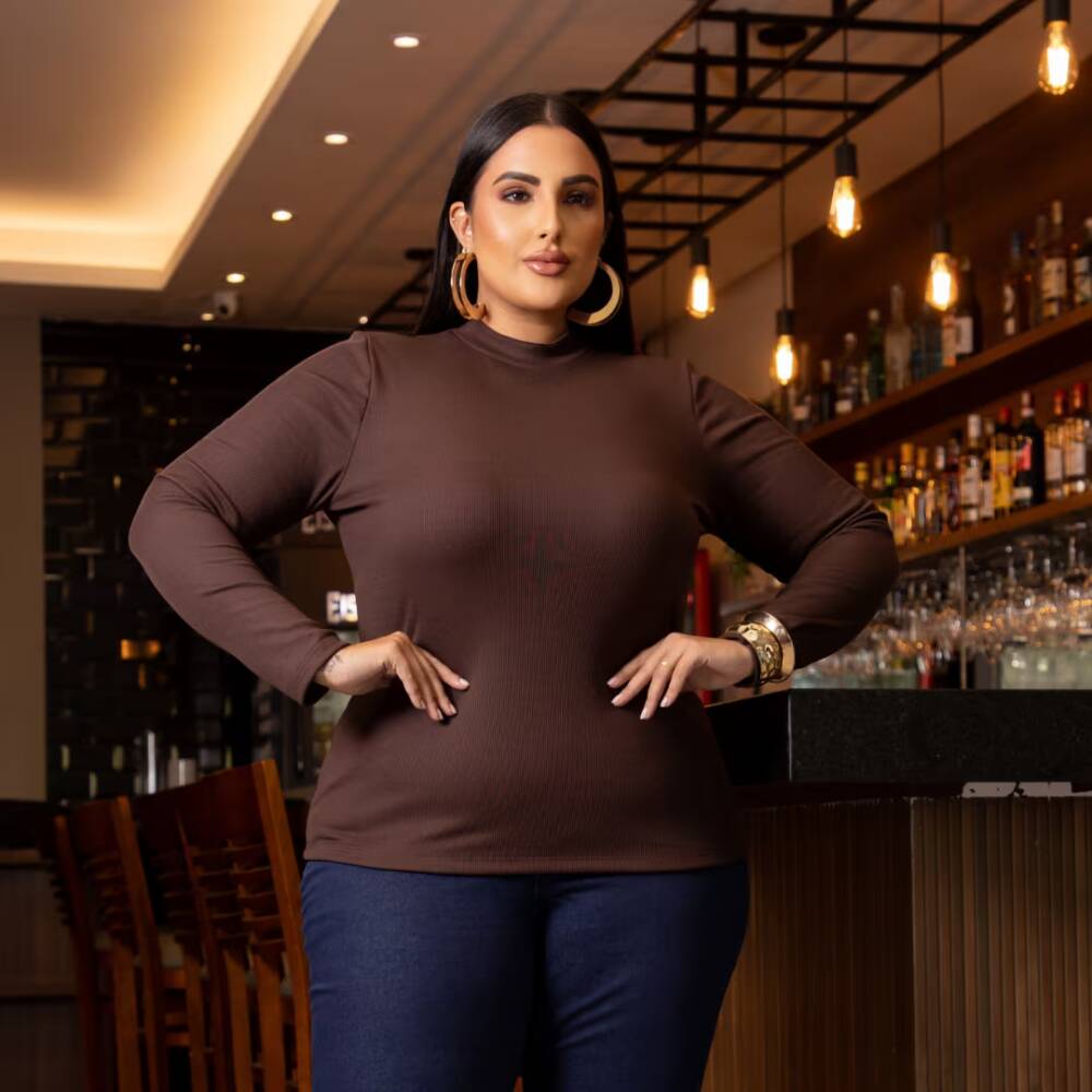 Alternative view of Blusa Plus Size Manga Longa Ref 207030 Marrom