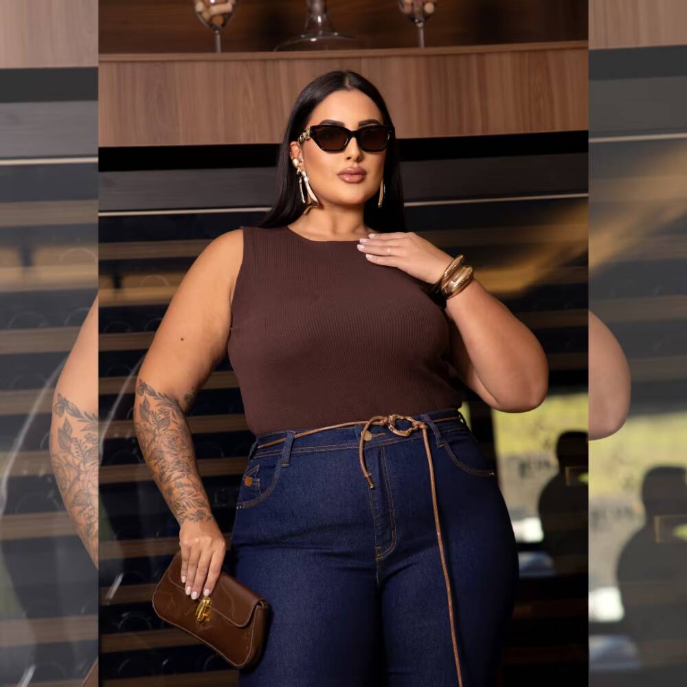 Alternative view of Regata Feminina Plus Size Alça Larga Ref 207333 Marrom